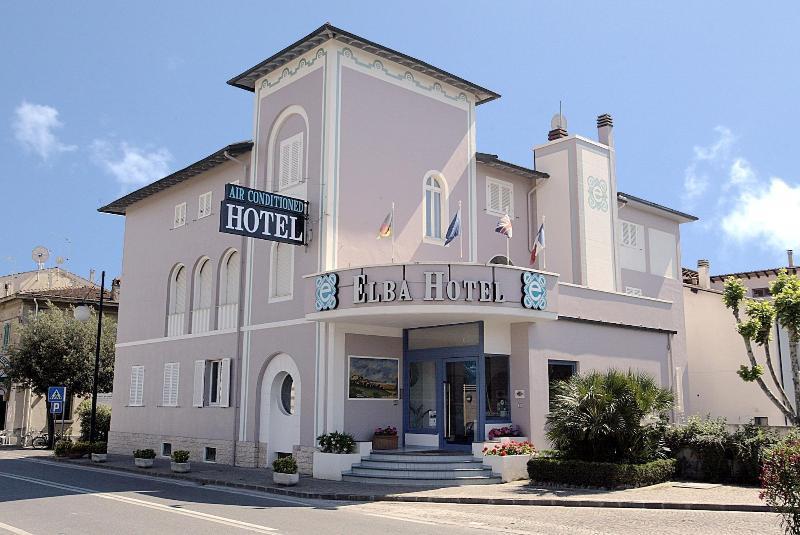 Elba Hotel โรซินญาโน โซลเวย์ ภายนอก รูปภาพ